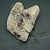 изящные серебряные серьги с кораллом