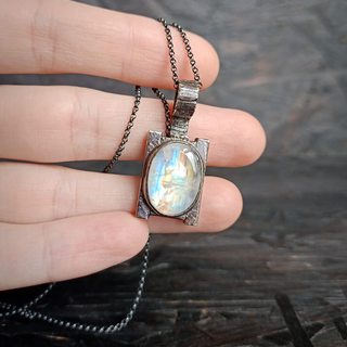 вид на руке, другой ракурс