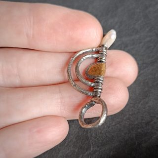 Кулон, другой ракурс