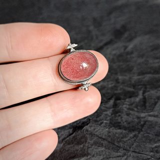 Вид перстня на руке