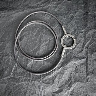 шнур цвета хаки